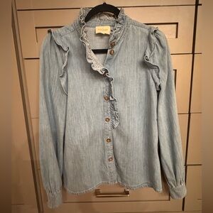 Sezane Eva denim shirt in light blue, size US 4